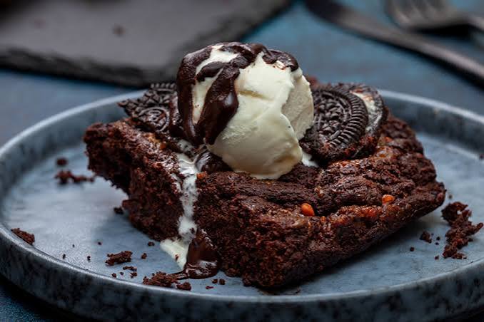 Brownie with Ice Cream
